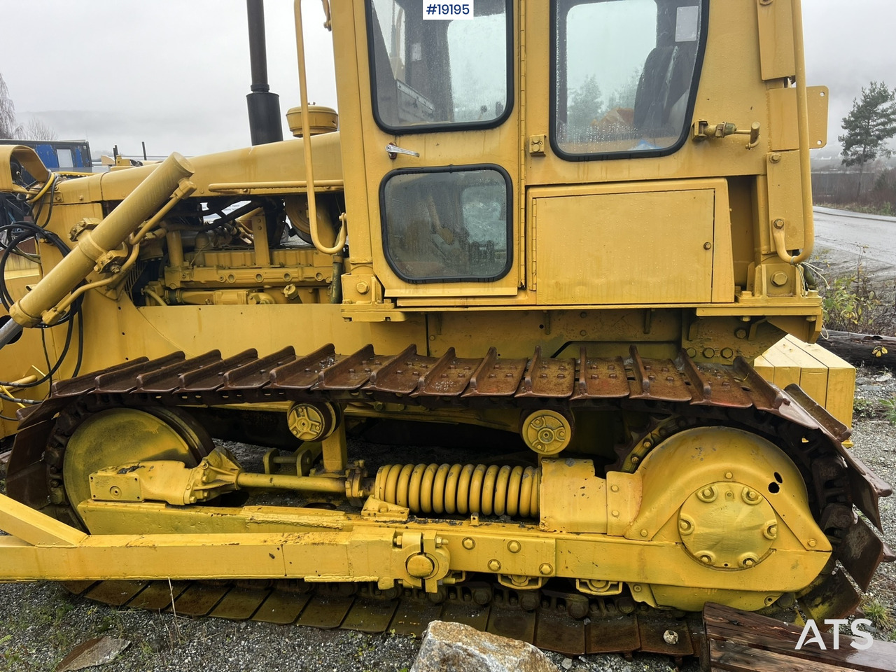 Buldozer Caterpillar D5B: fotoğraf 11