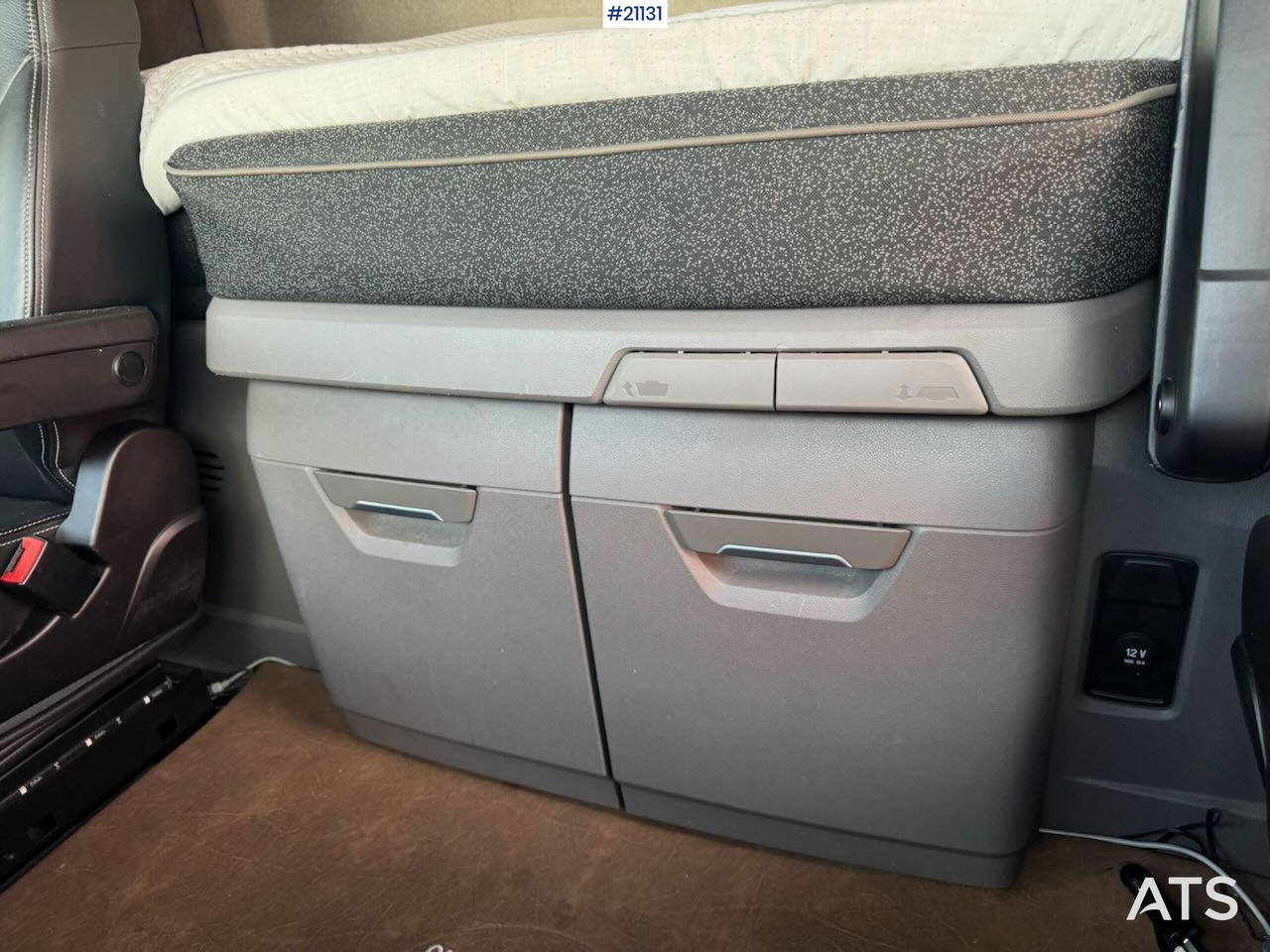 Çekici Scania S660: fotoğraf 18 Çekici Scania S660: fotoğraf 18