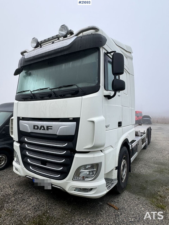 DAF XF 530 6x2 Krokbil m/ VDL Krok - Kancalı yükleyici kamyon: fotoğraf 4 DAF XF 530 6x2 Krokbil m/ VDL Krok - Kancalı yükleyici kamyon: fotoğraf 4