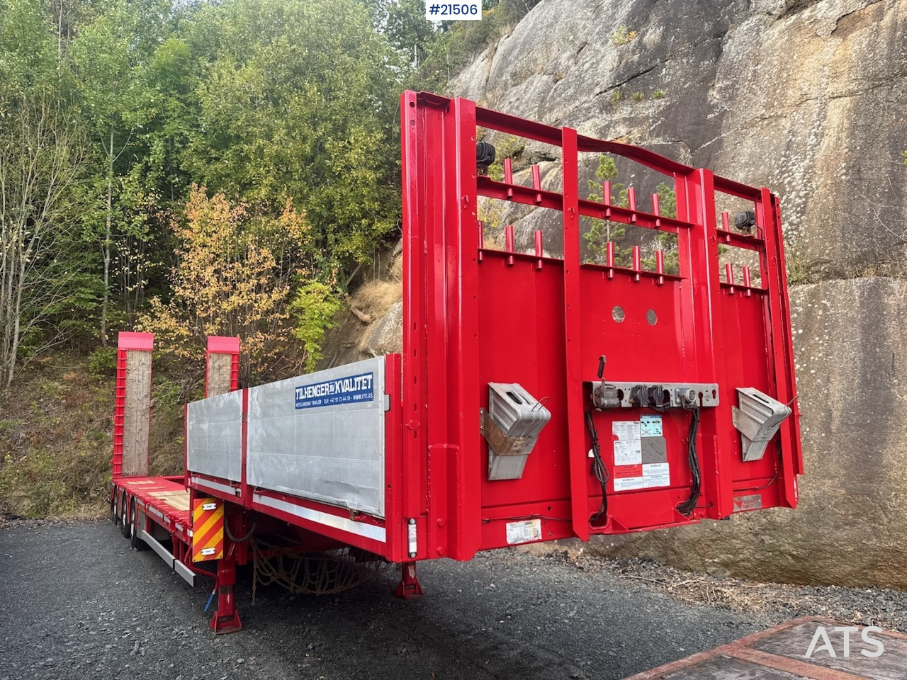 Doll maskinsemi - Alçak çerçeveli platform dorse: fotoğraf 1 Doll maskinsemi - Alçak çerçeveli platform dorse: fotoğraf 1