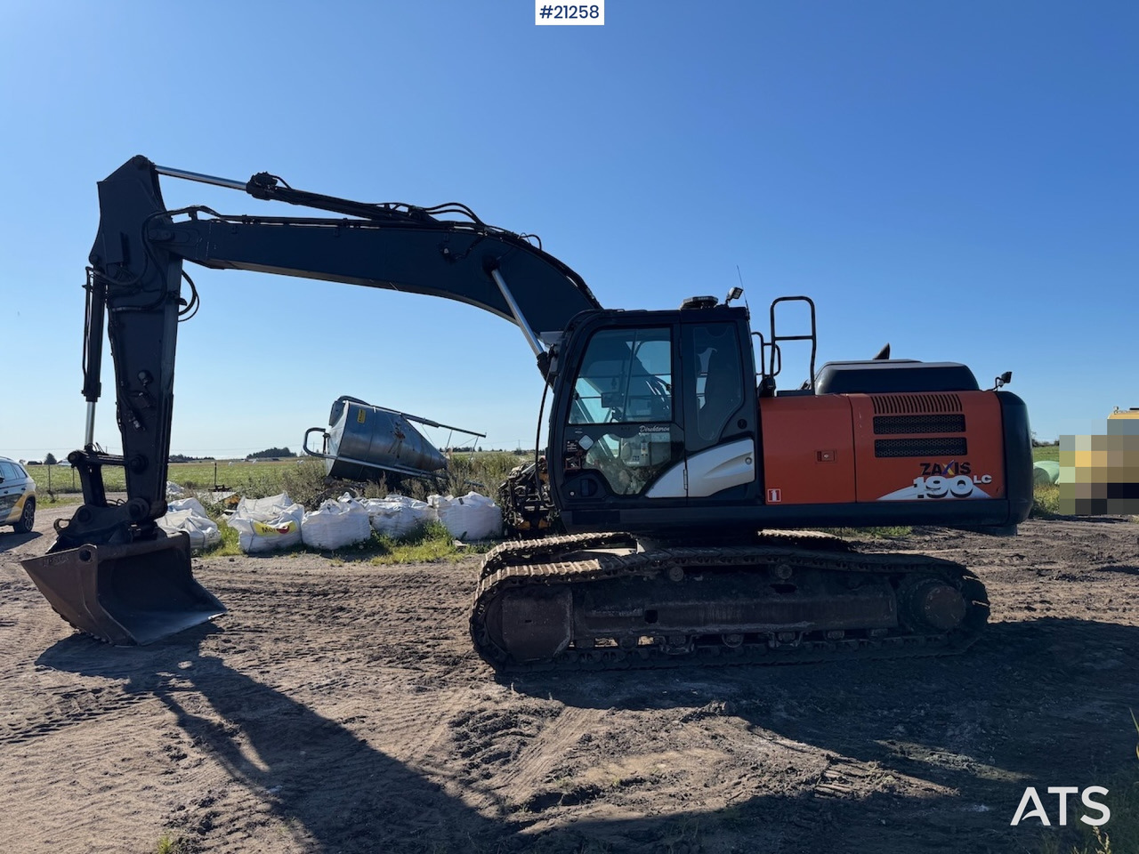 Hitachi ZX 190 LC-6 - Ekskavatör: fotoğraf 2 Hitachi ZX 190 LC-6 - Ekskavatör: fotoğraf 2