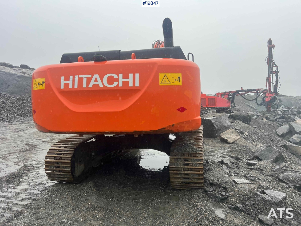 Hitachi ZX350LC-5B - Ekskavatör: fotoğraf 5 Hitachi ZX350LC-5B - Ekskavatör: fotoğraf 5