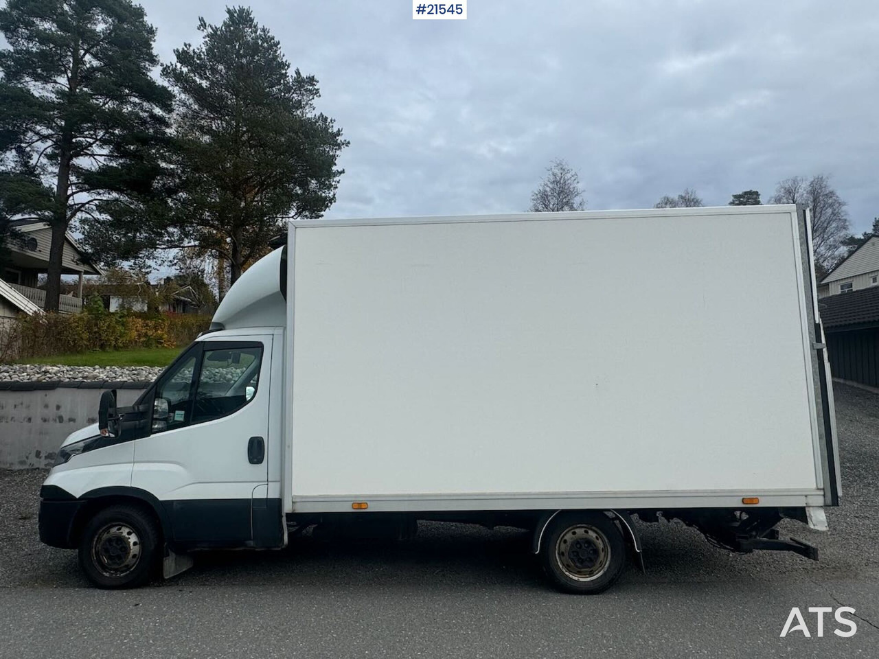 Iveco Daily DAILY - Kapalı kasa kamyon: fotoğraf 2 Iveco Daily DAILY - Kapalı kasa kamyon: fotoğraf 2