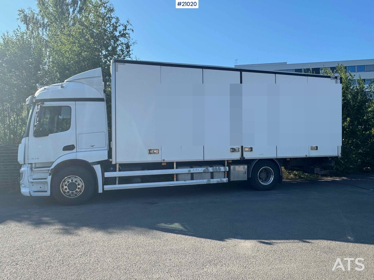 Mercedes Actros - Kapalı kasa kamyon: fotoğraf 3 Mercedes Actros - Kapalı kasa kamyon: fotoğraf 3