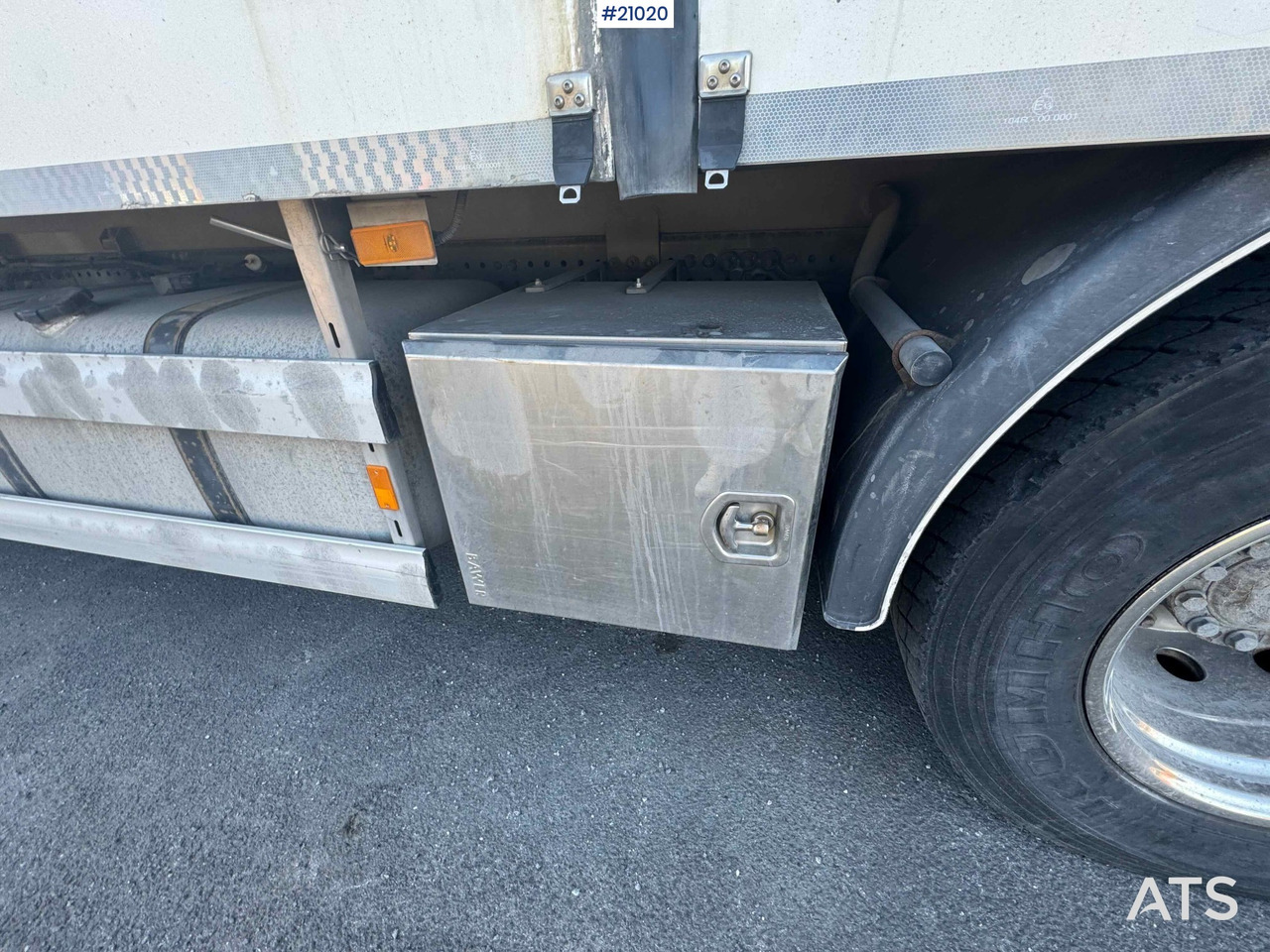 Kapalı kasa kamyon Mercedes Actros: fotoğraf 23 Kapalı kasa kamyon Mercedes Actros: fotoğraf 23