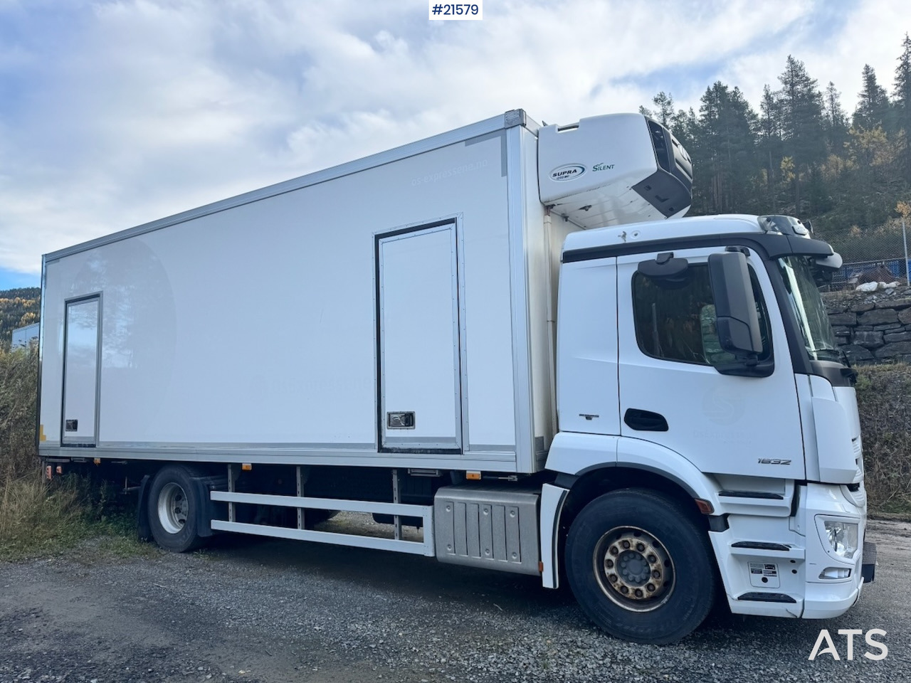 Mercedes-Benz Antos 1832 m/ Full sideåpning og Kjøl/frys. - Kapalı kasa kamyon: fotoğraf 5 Mercedes-Benz Antos 1832 m/ Full sideåpning og Kjøl/frys. - Kapalı kasa kamyon: fotoğraf 5