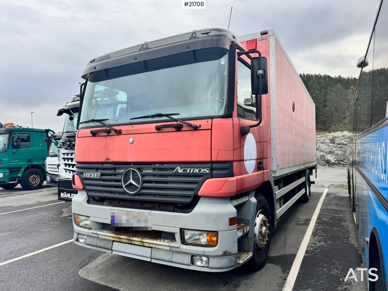 Mercedes Mercedes Actros 1831 4x2 Skapbil. Eu-godkjent og 282 000 km! - Kapalı kasa kamyon: fotoğraf 1 Mercedes Mercedes Actros 1831 4x2 Skapbil. Eu-godkjent og 282 000 km! - Kapalı kasa kamyon: fotoğraf 1