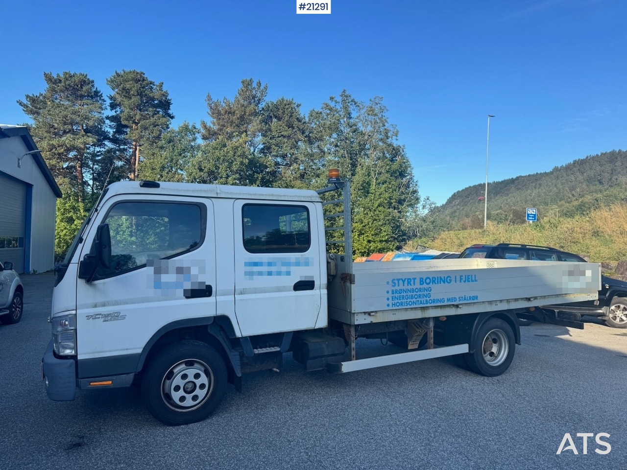Mitsubishi Fuso Canter - Sal/ Açık kasa kamyon: fotoğraf 2 Mitsubishi Fuso Canter - Sal/ Açık kasa kamyon: fotoğraf 2