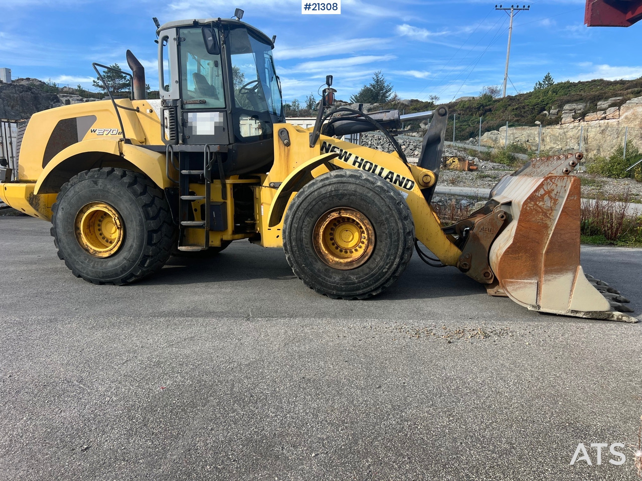 New Holland w270B - Tekerlekli yükleyici: fotoğraf 2 New Holland w270B - Tekerlekli yükleyici: fotoğraf 2