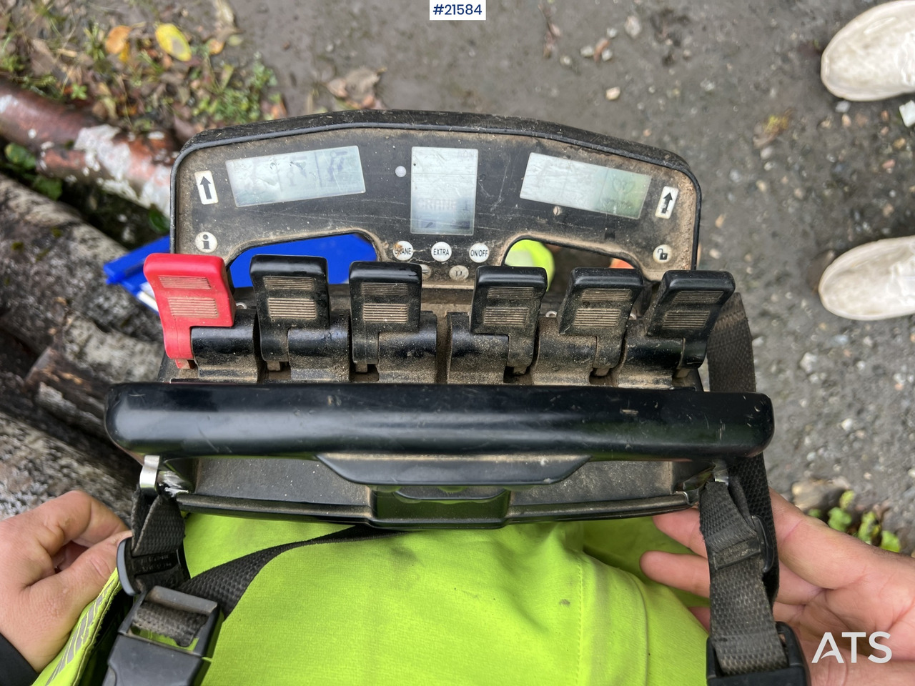 Vinçli kamyon Scania P380 6x2 kranbil m/tipp, m/14t/ og m/Hiab kran: fotoğraf 9 Vinçli kamyon Scania P380 6x2 kranbil m/tipp, m/14t/ og m/Hiab kran: fotoğraf 9