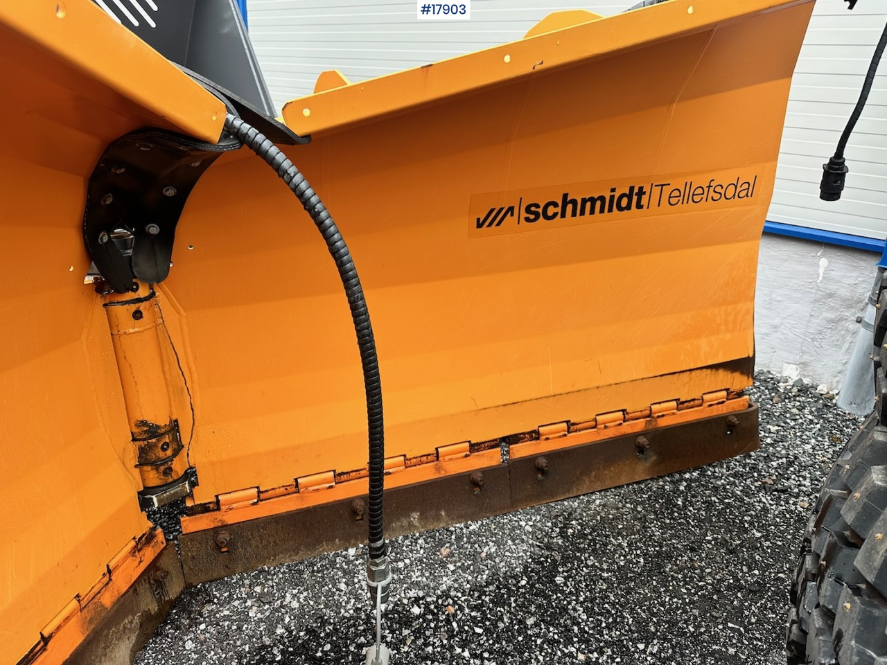 Schmidt V90 - Kar küreme bıçağı - İş makinaları: fotoğraf 4 Schmidt V90 - Kar küreme bıçağı - İş makinaları: fotoğraf 4