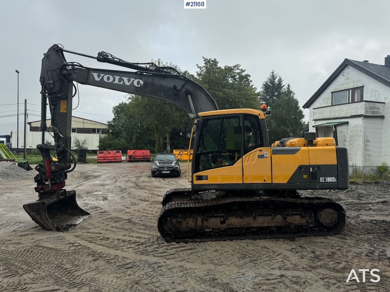 Volvo EC180DL - Paletli ekskavatör: fotoğraf 2 Volvo EC180DL - Paletli ekskavatör: fotoğraf 2