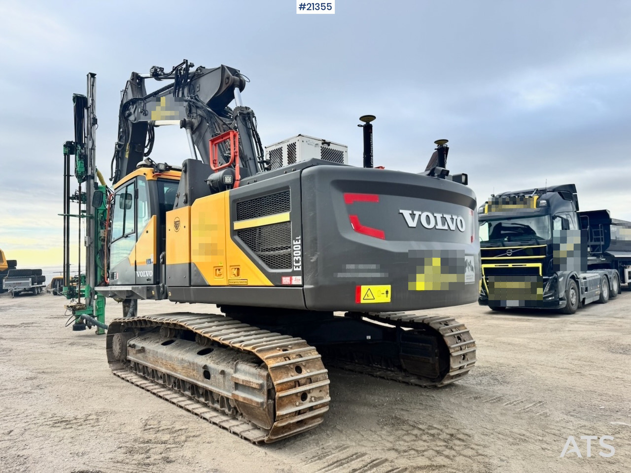 Volvo EC300 EL - Paletli ekskavatör: fotoğraf 5 Volvo EC300 EL - Paletli ekskavatör: fotoğraf 5