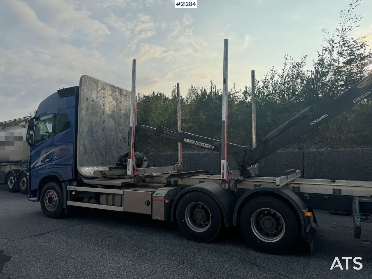 Volvo FH750 - Tomruk kamyonu, Vinçli kamyon: fotoğraf 2 Volvo FH750 - Tomruk kamyonu, Vinçli kamyon: fotoğraf 2