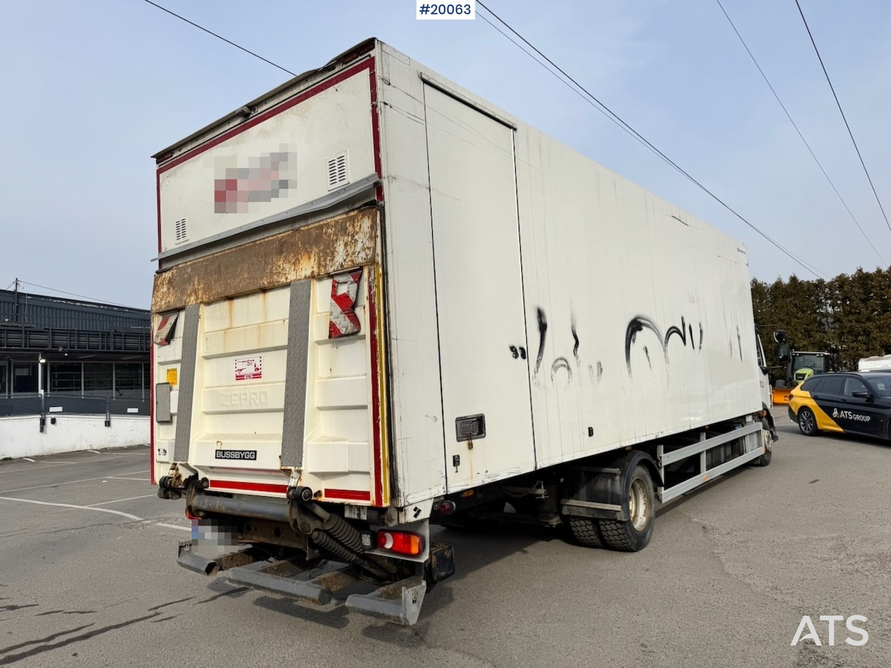Volvo FL250 - Kapalı kasa kamyon: fotoğraf 5 Volvo FL250 - Kapalı kasa kamyon: fotoğraf 5