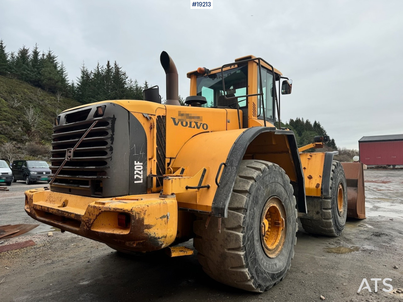 Volvo L220F - Tekerlekli yükleyici: fotoğraf 4 Volvo L220F - Tekerlekli yükleyici: fotoğraf 4