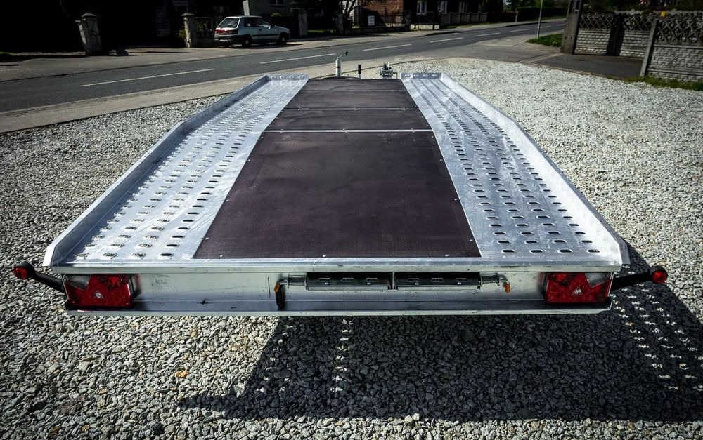 Niewiadów nowa laweta JUPITER 4,5m! - Araba taşıyıcı römork: fotoğraf 4 Niewiadów nowa laweta JUPITER 4,5m! - Araba taşıyıcı römork: fotoğraf 4