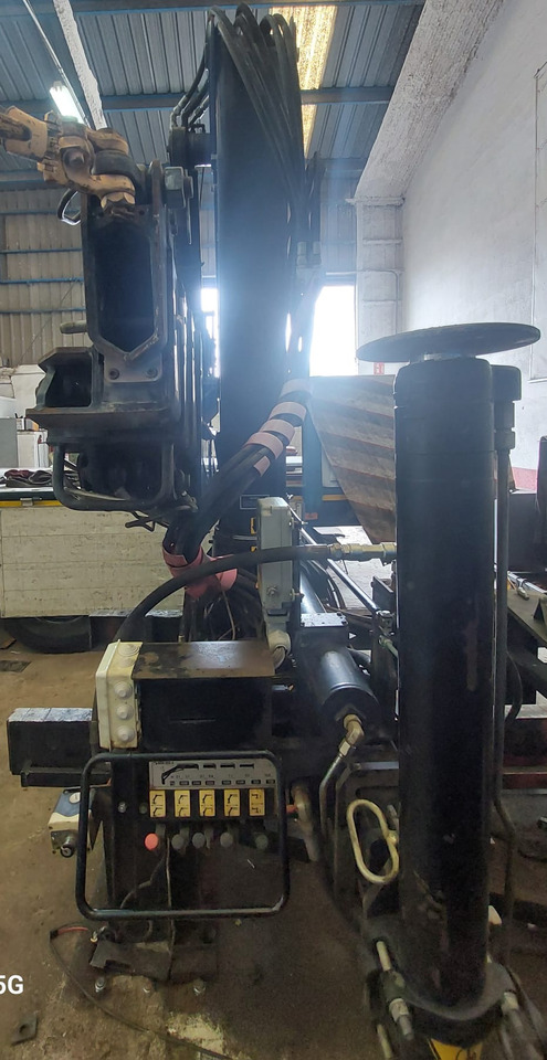 HIAB 095 - Araç üstü vinç: fotoğraf 3 HIAB 095 - Araç üstü vinç: fotoğraf 3