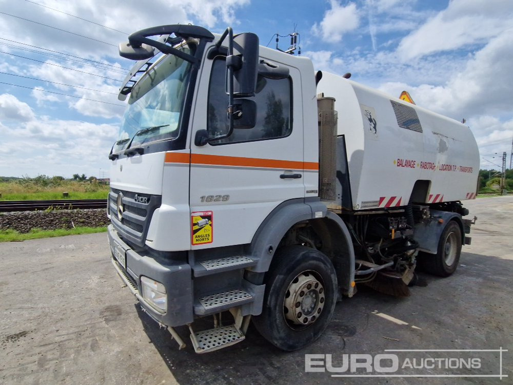 2002 Mercedes Axor 1829 - Yol süpürme aracı: fotoğraf 1 2002 Mercedes Axor 1829 - Yol süpürme aracı: fotoğraf 1