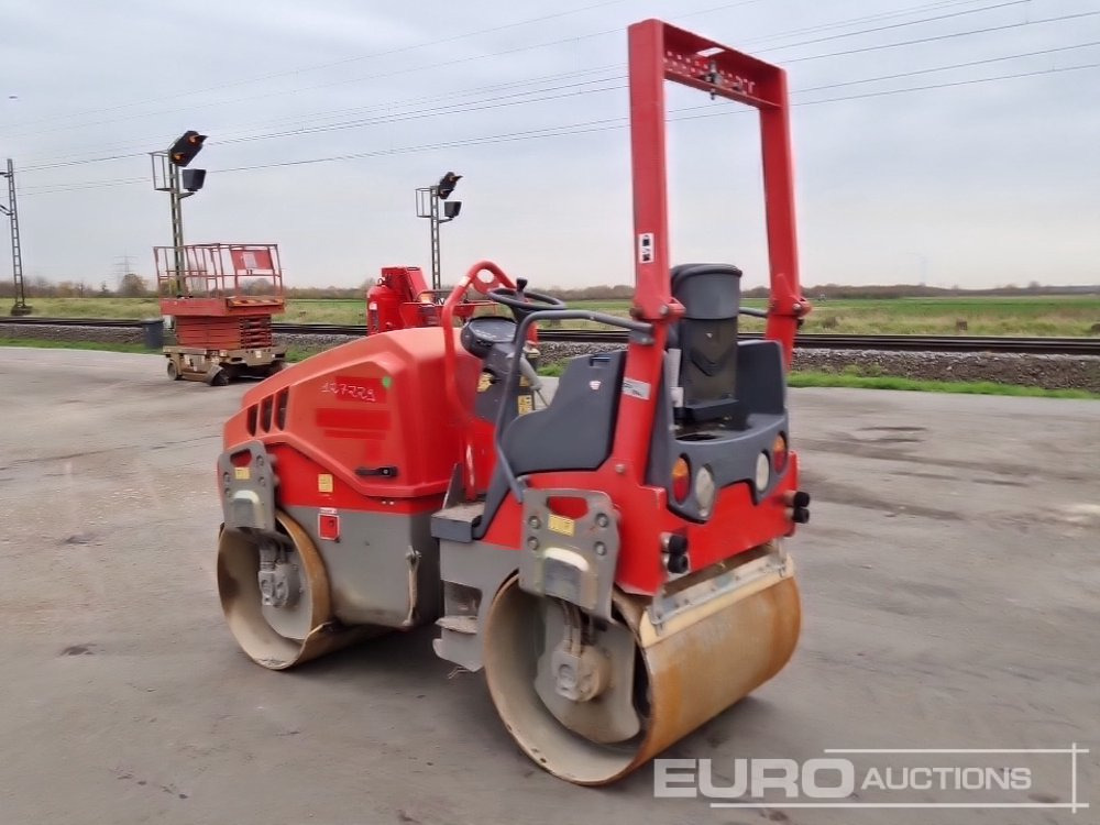 2013 Hamm HD10VV - Silindir makinesi: fotoğraf 3 2013 Hamm HD10VV - Silindir makinesi: fotoğraf 3