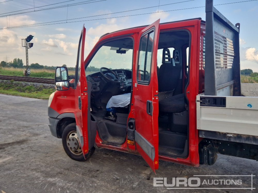 2013 Iveco Crew Cab Pick Up, Automatic Gearbox, Drop side - Açık kasa kamyonet: fotoğraf 4 2013 Iveco Crew Cab Pick Up, Automatic Gearbox, Drop side - Açık kasa kamyonet: fotoğraf 4