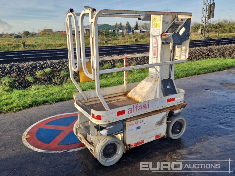 2013 JLG 1230ES - Dikey platform: fotoğraf 1 2013 JLG 1230ES - Dikey platform: fotoğraf 1