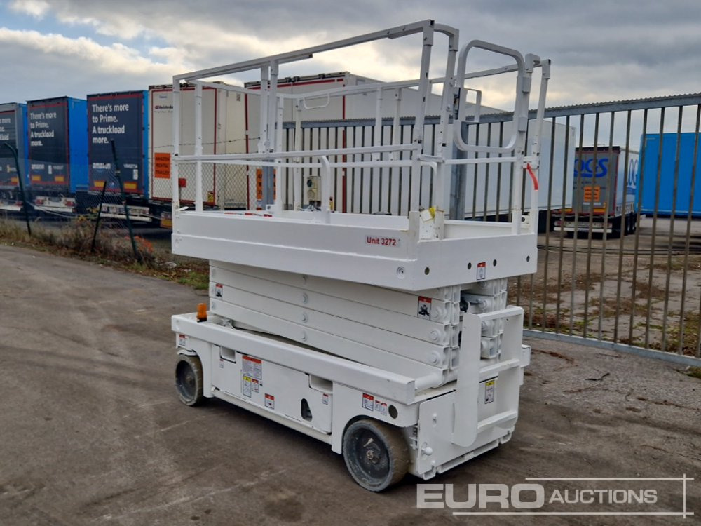 2014 Haulotte Compact 12 - Araçüstü platform: fotoğraf 3 2014 Haulotte Compact 12 - Araçüstü platform: fotoğraf 3