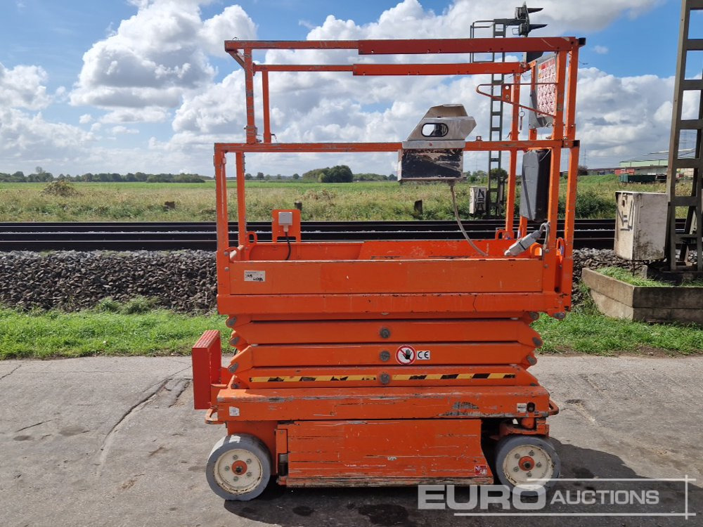 2014 SkyJack SJIII-3219 - Araçüstü platform: fotoğraf 2 2014 SkyJack SJIII-3219 - Araçüstü platform: fotoğraf 2