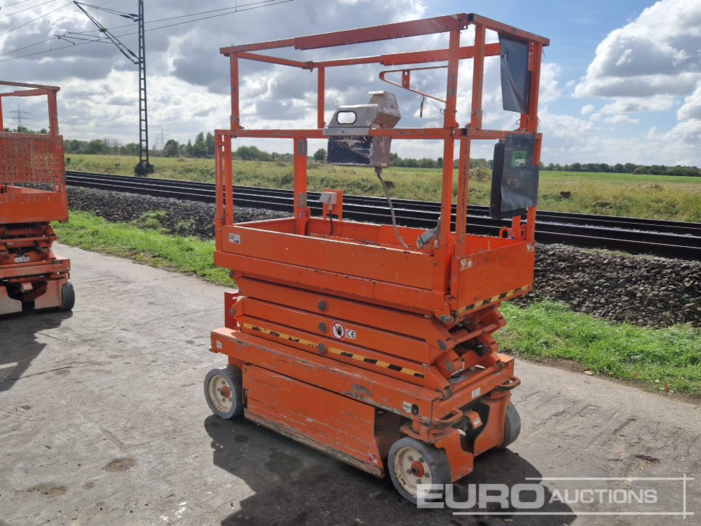 2014 SkyJack SJIII-3219 - Araçüstü platform: fotoğraf 3 2014 SkyJack SJIII-3219 - Araçüstü platform: fotoğraf 3
