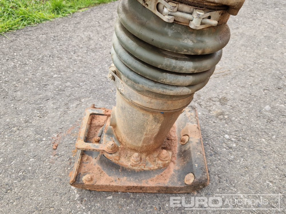 2014 Wacker Neuson BS60-2 - Asfalt döşeme aracı: fotoğraf 5 2014 Wacker Neuson BS60-2 - Asfalt döşeme aracı: fotoğraf 5