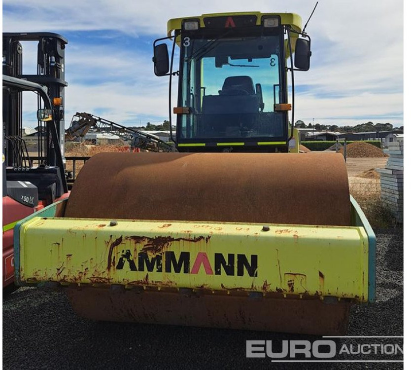 2015 Ammann ASC110D - Silindir makinesi: fotoğraf 2 2015 Ammann ASC110D - Silindir makinesi: fotoğraf 2
