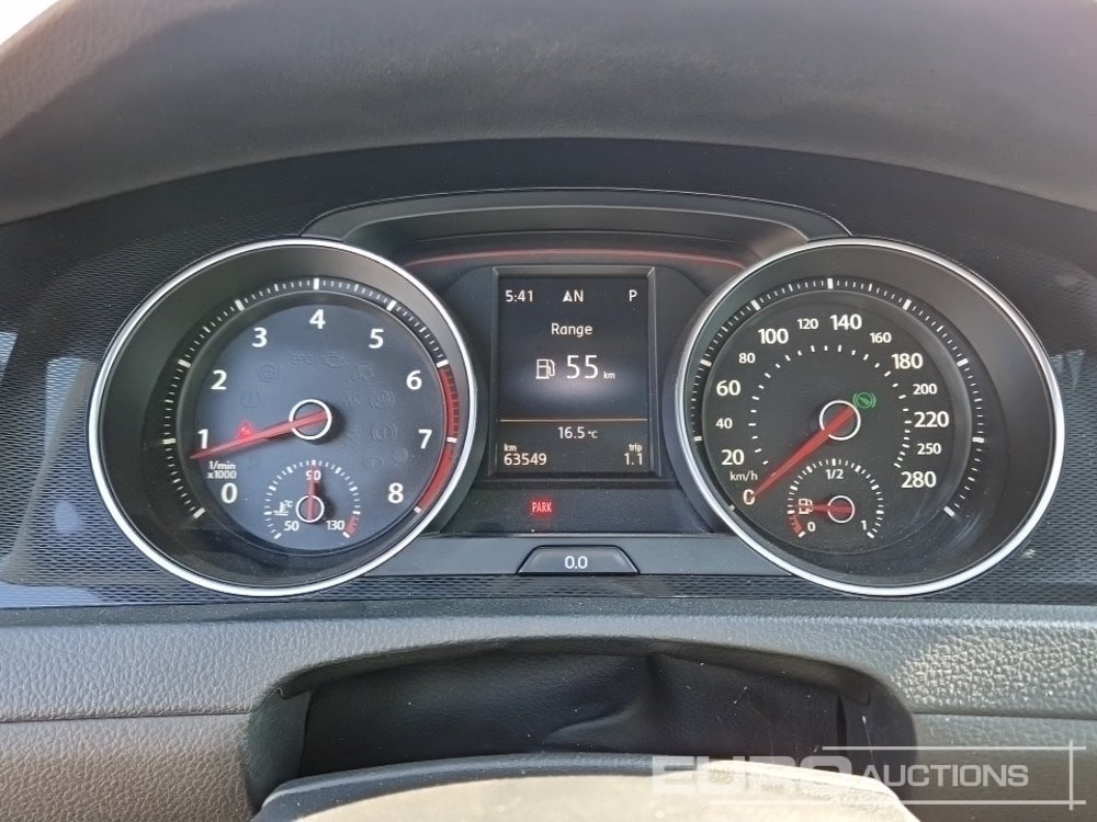 Binek araba 2017 Volkswagen Golf GTI: fotoğraf 30