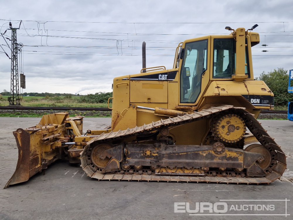 CAT D6N LGP - Buldozer: fotoğraf 2 CAT D6N LGP - Buldozer: fotoğraf 2