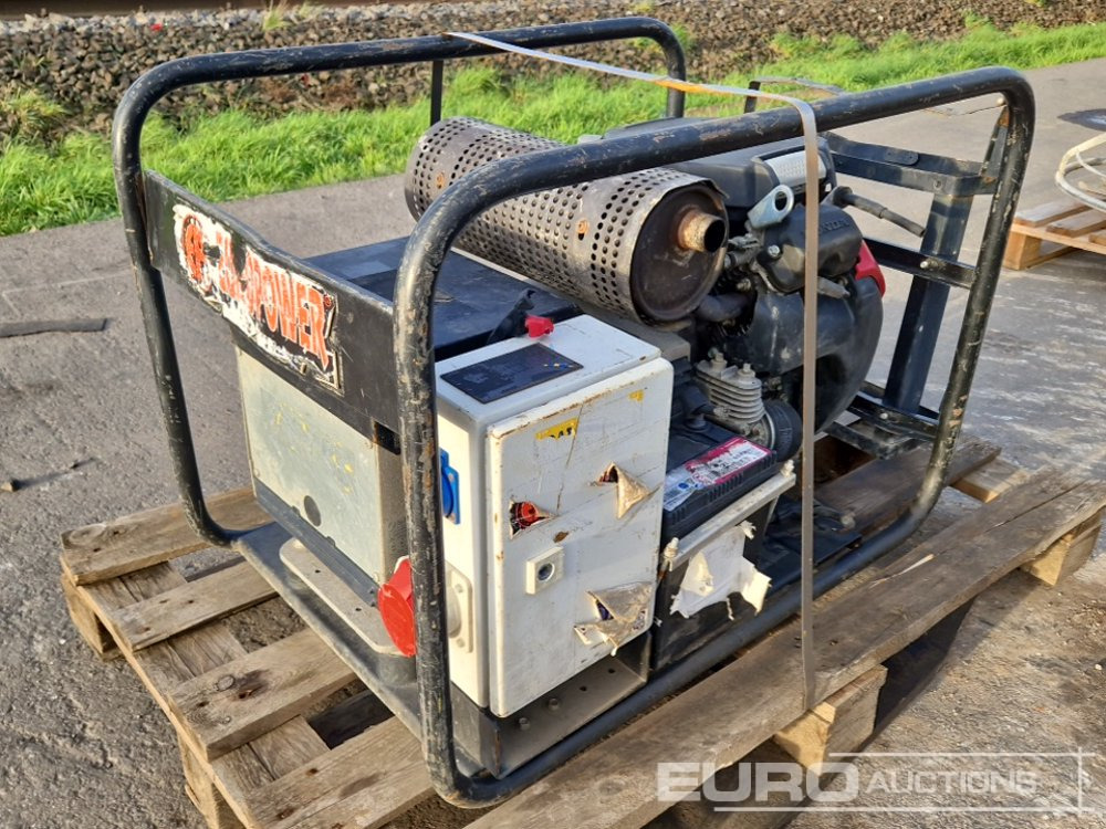 Europower EP13500TE - Elektrikli jeneratör: fotoğraf 1 Europower EP13500TE - Elektrikli jeneratör: fotoğraf 1