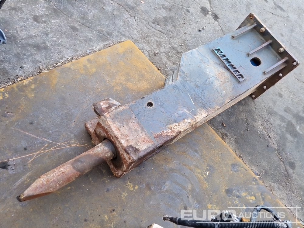 Hammer Hydraulic Breaker to suit 3-6 Ton Excavator - Hidrolik kırıcı: fotoğraf 1 Hammer Hydraulic Breaker to suit 3-6 Ton Excavator - Hidrolik kırıcı: fotoğraf 1