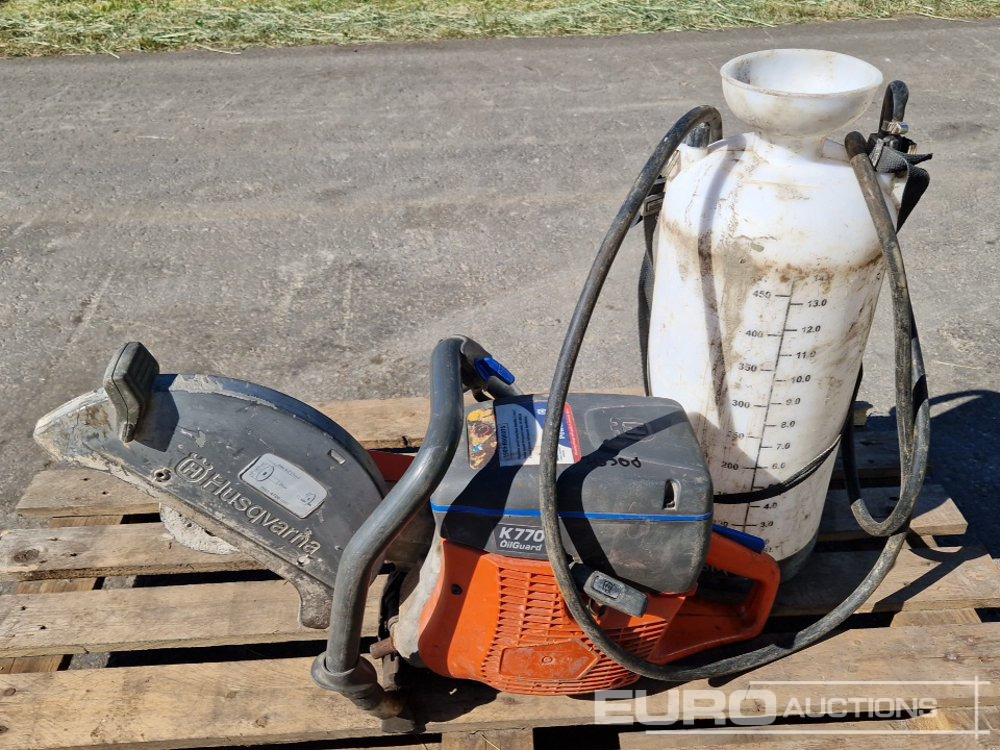 Husqvarna K770 Handheld Quickcut Saw with Water Sprayer - Asfalt döşeme aracı: fotoğraf 1 Husqvarna K770 Handheld Quickcut Saw with Water Sprayer - Asfalt döşeme aracı: fotoğraf 1