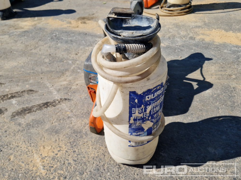 Husqvarna K770 Handheld Quickcut Saw with Water Sprayer - Asfalt döşeme aracı: fotoğraf 4 Husqvarna K770 Handheld Quickcut Saw with Water Sprayer - Asfalt döşeme aracı: fotoğraf 4