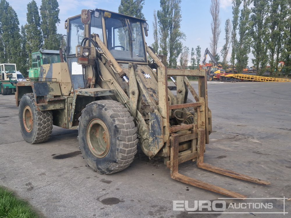 Tekerlekli yükleyici JCB 410M: fotoğraf 7