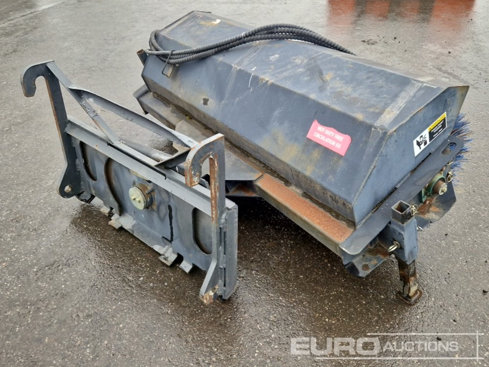 Sweeper to suit JCB Telehandler - Malzeme taşıma ekipmanı: fotoğraf 3 Sweeper to suit JCB Telehandler - Malzeme taşıma ekipmanı: fotoğraf 3