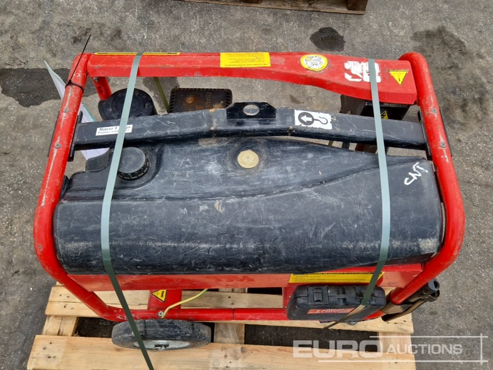 SDMO PERFORM 4500 XL - Elektrikli jeneratör: fotoğraf 5 SDMO PERFORM 4500 XL - Elektrikli jeneratör: fotoğraf 5