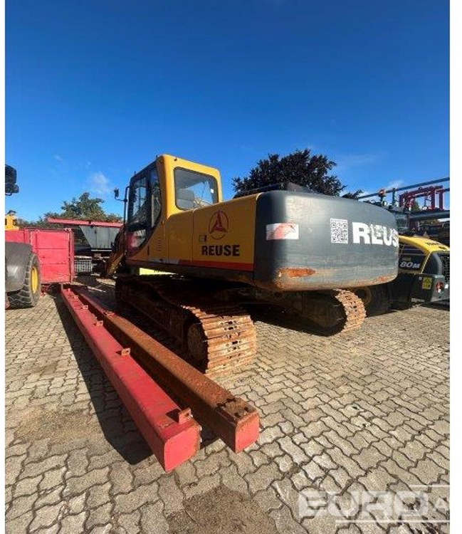 Sany SY210 - Paletli ekskavatör: fotoğraf 2 Sany SY210 - Paletli ekskavatör: fotoğraf 2