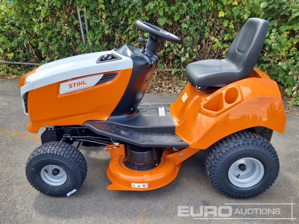 Unused Stihl RT4097 - Çim biçme makinesi: fotoğraf 2 Unused Stihl RT4097 - Çim biçme makinesi: fotoğraf 2