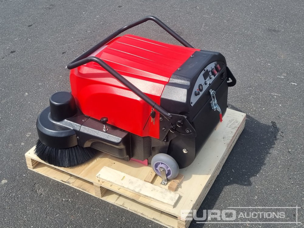 Unused Walk Behind Sweeper - Yer süpürme makinası: fotoğraf 2 Unused Walk Behind Sweeper - Yer süpürme makinası: fotoğraf 2