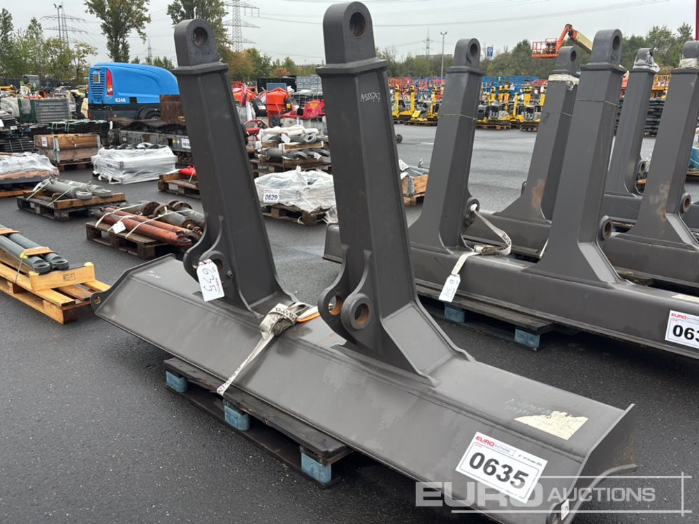 Dozer Blade to suit Volvo ECR235E - Yedek parça - Ekskavatör: fotoğraf 1 Dozer Blade to suit Volvo ECR235E - Yedek parça - Ekskavatör: fotoğraf 1