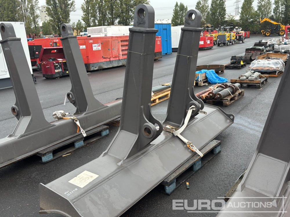 Dozer Blade to suit Volvo ECR235E - Yedek parça - Ekskavatör: fotoğraf 2 Dozer Blade to suit Volvo ECR235E - Yedek parça - Ekskavatör: fotoğraf 2