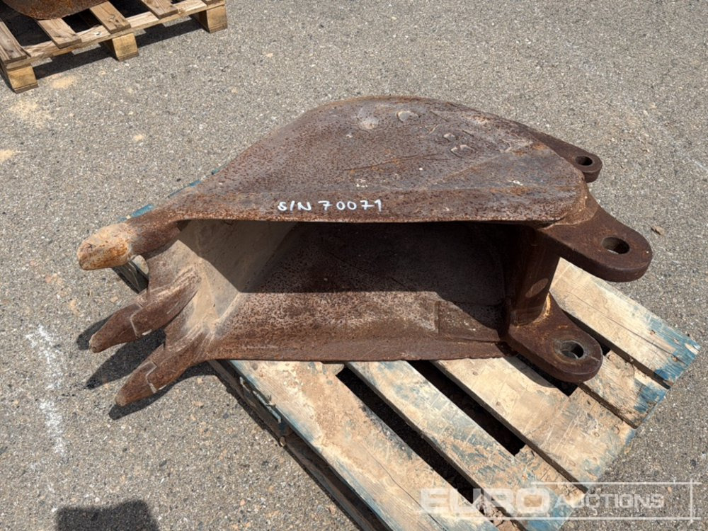 16'' Digging Bucket to Suit Case Z23 - Kova: fotoğraf 1 16'' Digging Bucket to Suit Case Z23 - Kova: fotoğraf 1