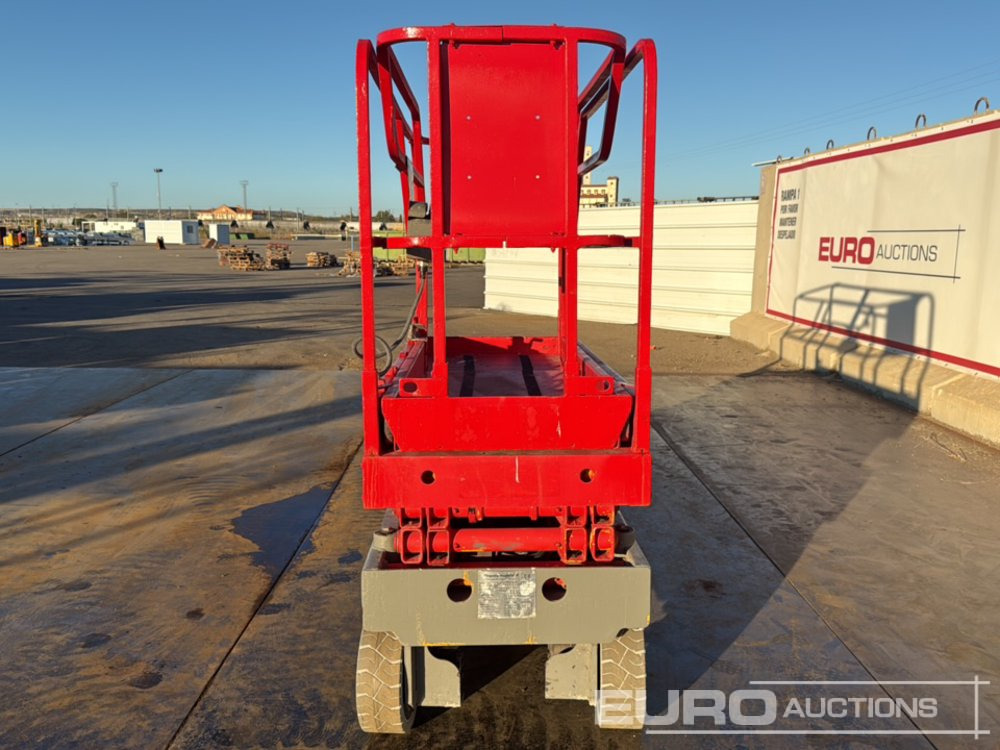 2005 Haulotte Compact 8 - Makasli platform: fotoğraf 4 2005 Haulotte Compact 8 - Makasli platform: fotoğraf 4