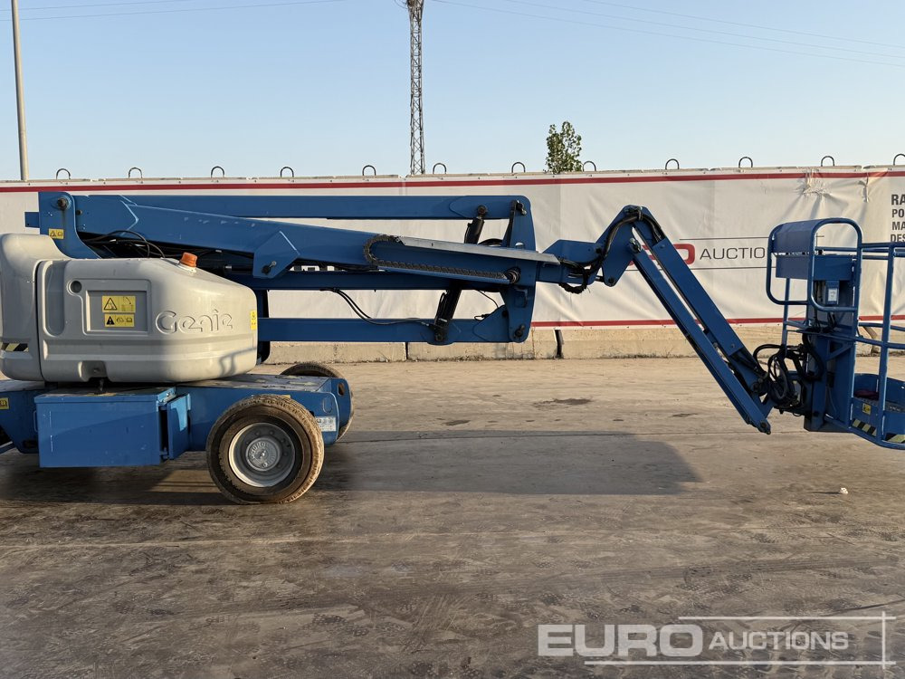 2007 Genie 45/25J - Araçüstü platform: fotoğraf 2 2007 Genie 45/25J - Araçüstü platform: fotoğraf 2