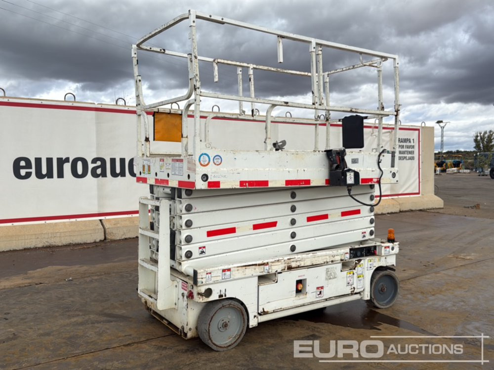 2014 Haulotte Compact 14 - Makasli platform: fotoğraf 1 2014 Haulotte Compact 14 - Makasli platform: fotoğraf 1