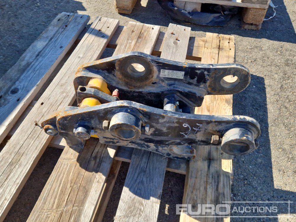 2017 JCB Quick Hitch 980/A02t 68 to Suit 48Z/61R/66Z/67C - Çabuk bağlantı: fotoğraf 2 2017 JCB Quick Hitch 980/A02t 68 to Suit 48Z/61R/66Z/67C - Çabuk bağlantı: fotoğraf 2